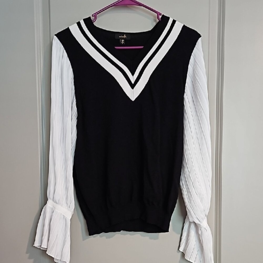 ontwelfth small long sleeve top